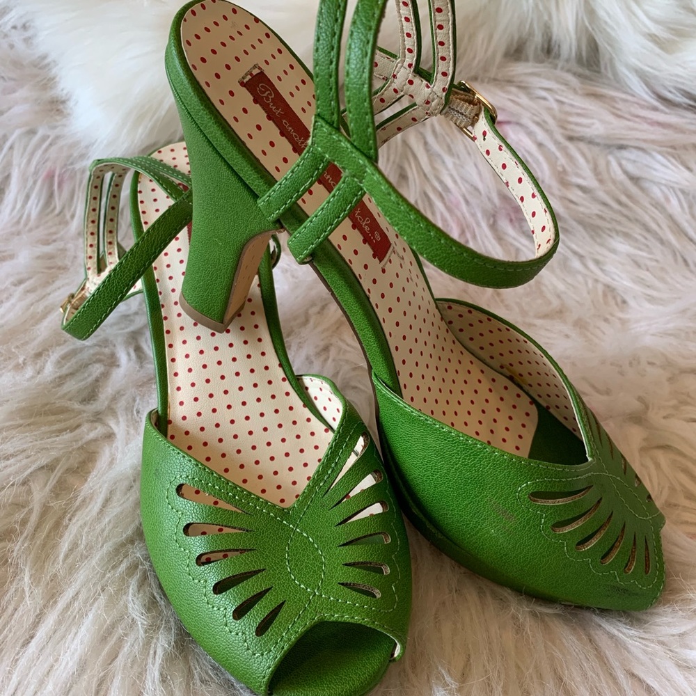 B.A.I.T. Loraine platform Sandals